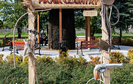 uczestnicy w trakcie zabawy podczas pikniku country