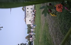 dekoracja z kwiat&oacute;w